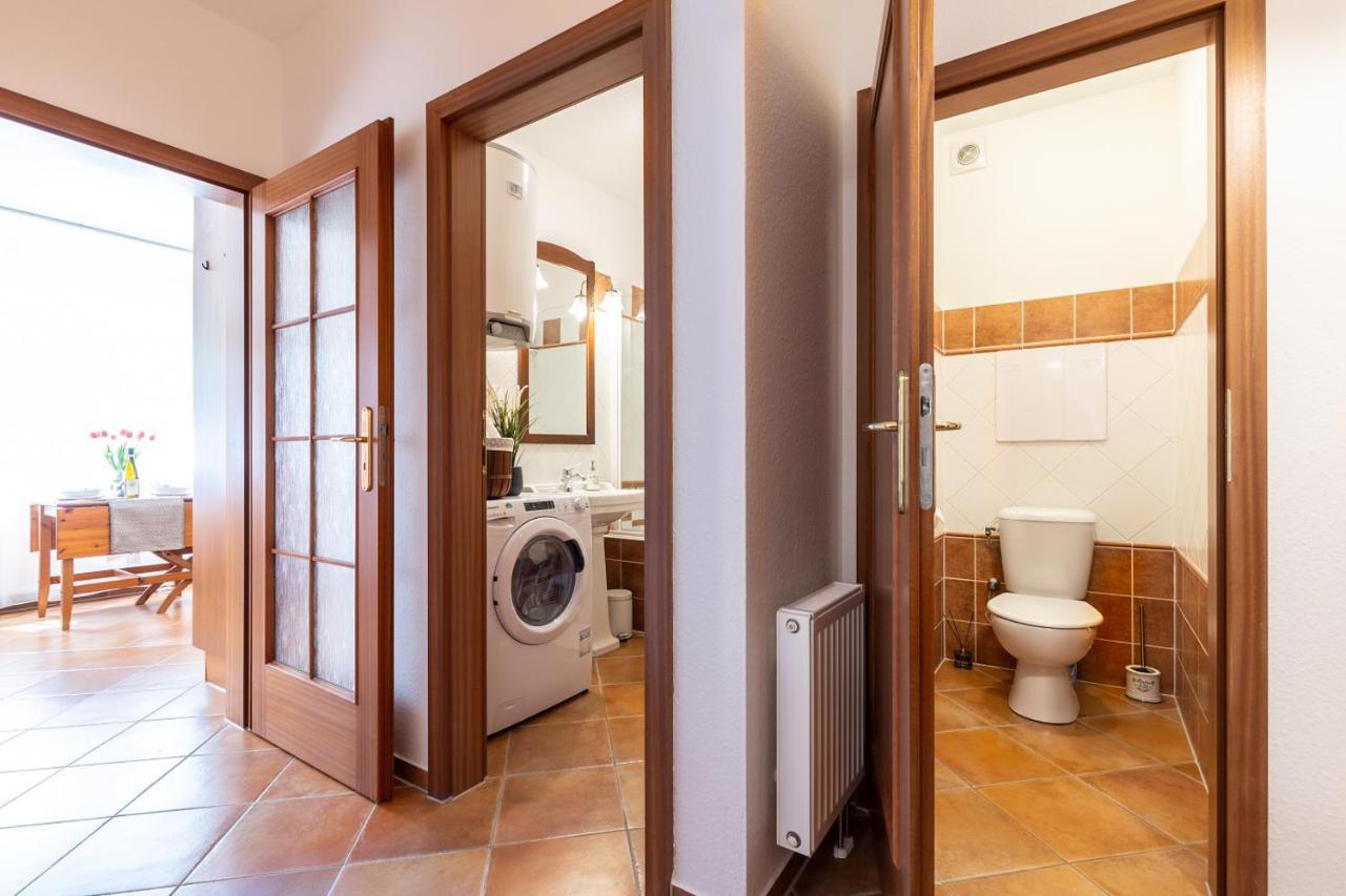 Apartman Dream V Mikulove - Jine Ubytovani Lednice Apartment Luaran gambar